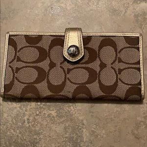 Coach wallet